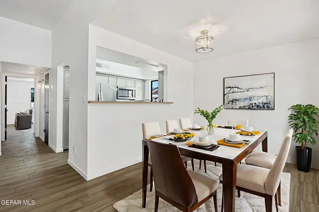 $230,000 | 1053 Hillrise Court, Las Cruces, NM 88011