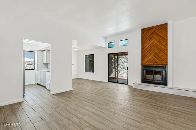 $230,000 | 1053 Hillrise Court, Las Cruces, NM 88011