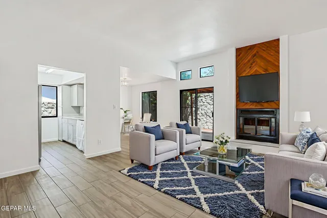 $230,000 | 1053 Hillrise Court, Las Cruces, NM 88011