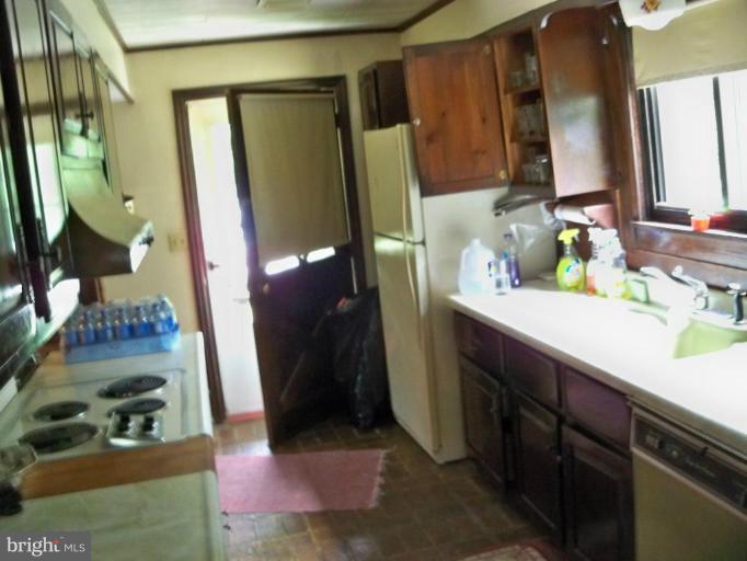 5131 Babylon Road Taneytown, MD 21787 - Photo 10 of 24 Kitchen
