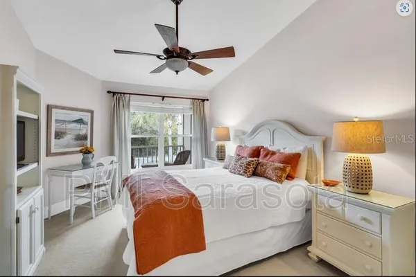 $4,200 | 5320 Hyland Hills Avenue, Unit 2225, Sarasota, FL 34241