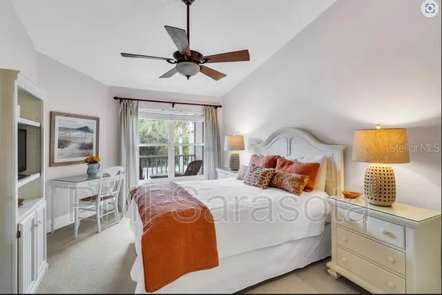 $4,200 | 5320 Hyland Hills Avenue, Unit 2225, Sarasota, FL 34241