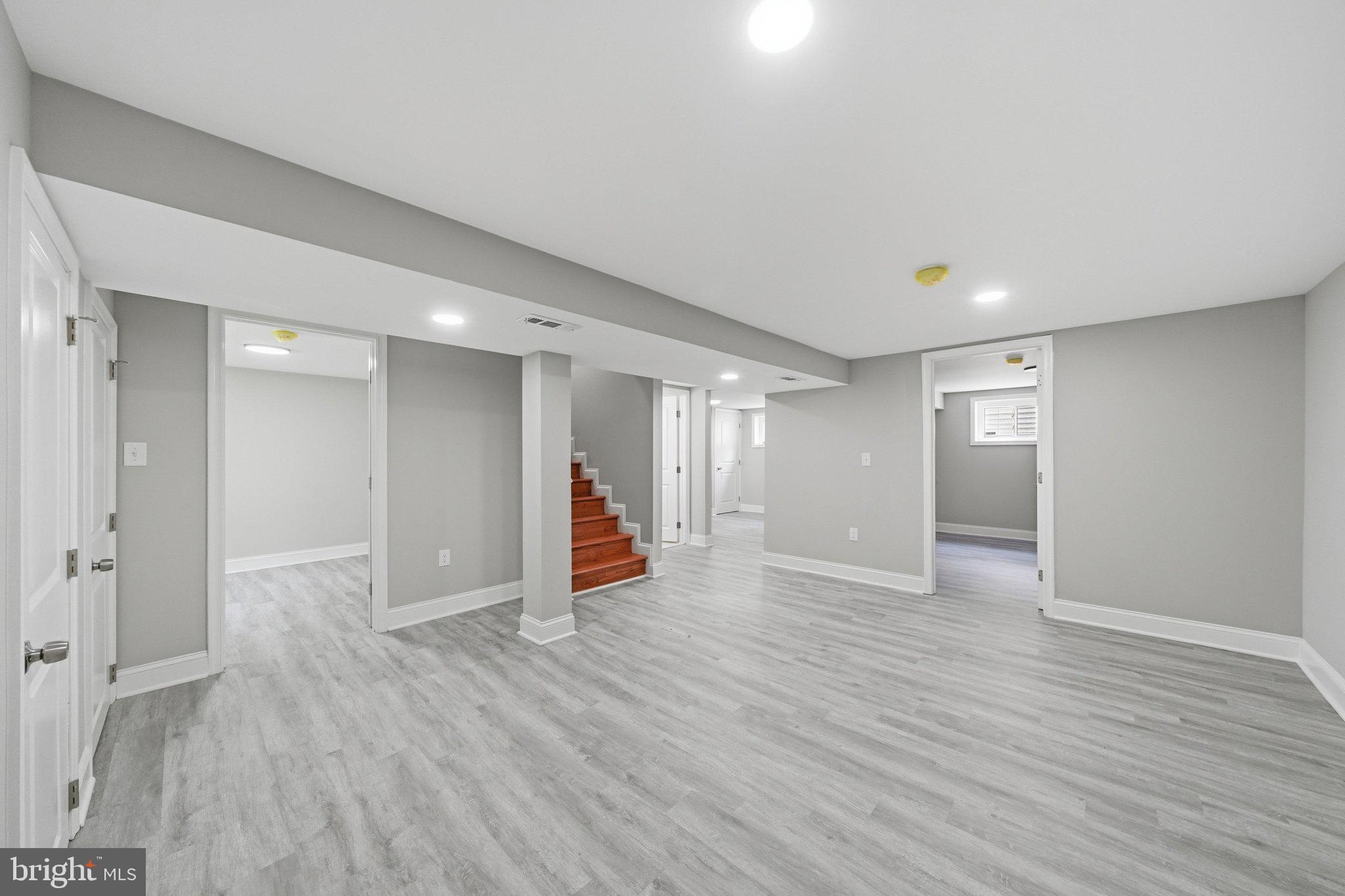 11716 Kingtree Street Silver Spring, MD 20902 - Photo 32 of 52 DSC06235