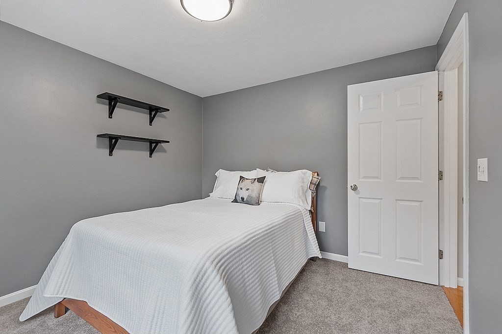 140 North Row Road Sterling, MA 01564 - Photo 36 of 42 Gallery Image 36