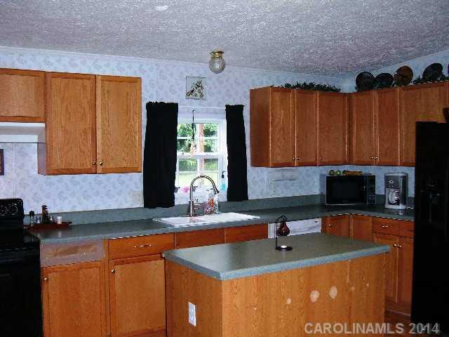 2762 Center Road Chester, SC 29706 - Photo 2 of 16