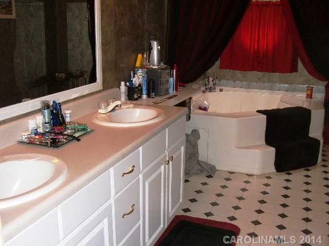 2762 Center Road Chester, SC 29706 - Photo 12 of 16