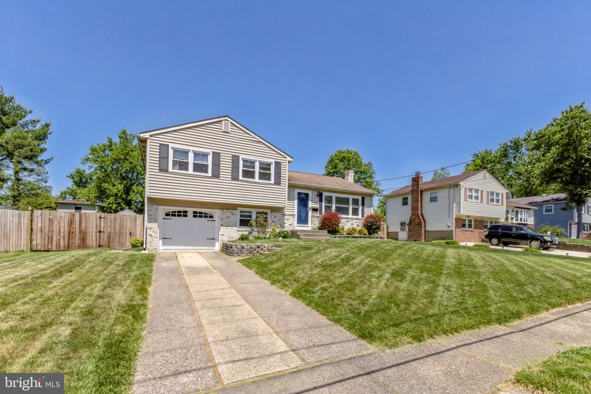 119 McIntosh Road Cherry Hill, NJ 08003 - Photo 3 of 30