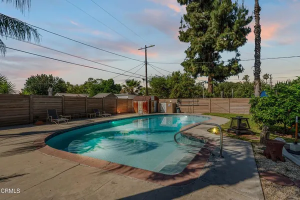 $850,000 | 17448 Keswick Street, Northridge, CA 91325