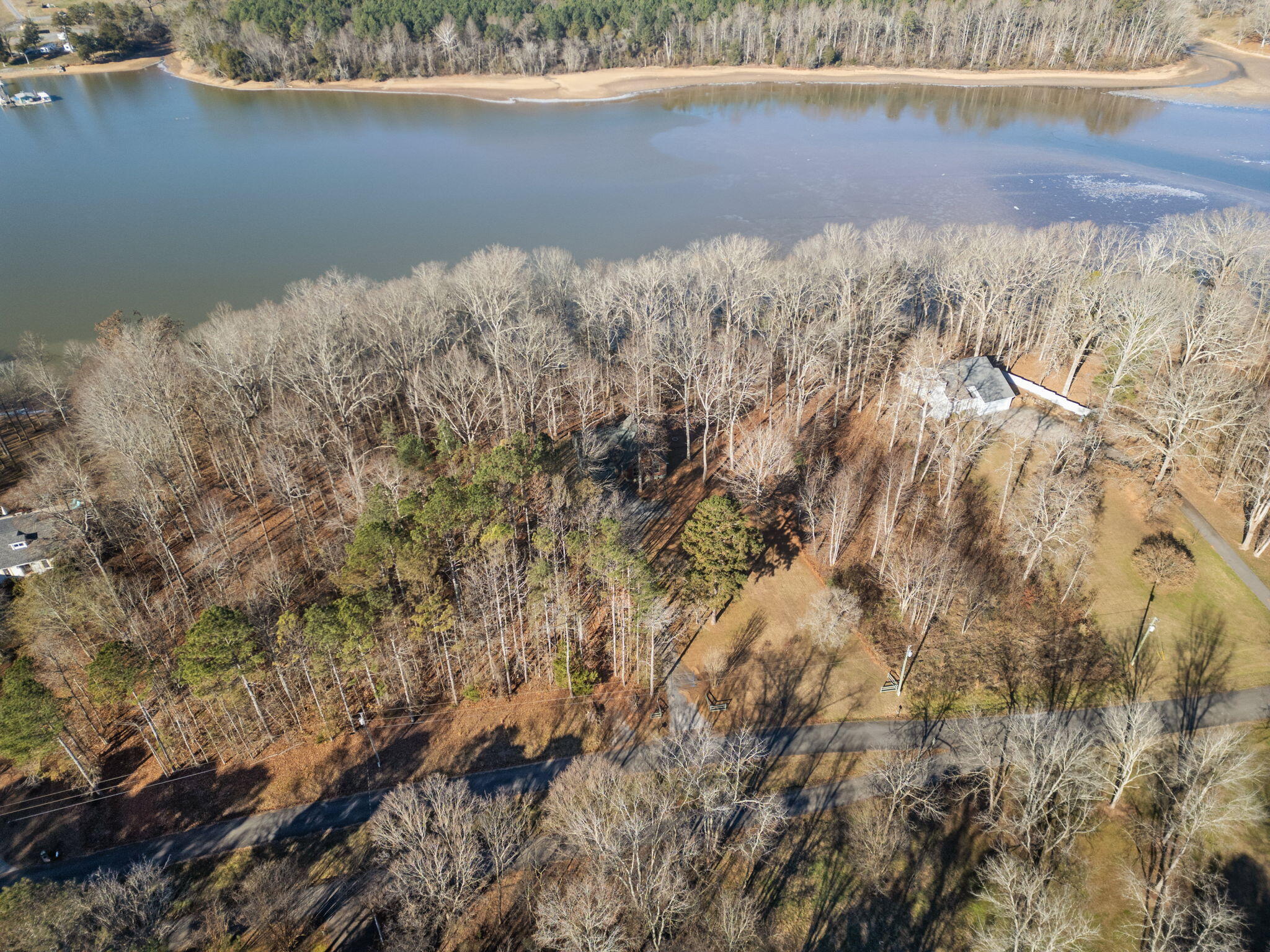 757 Lakehaven Circle Decatur, TN 37322 - Photo 14 of 34 36-web-or-mls-Lake Haven