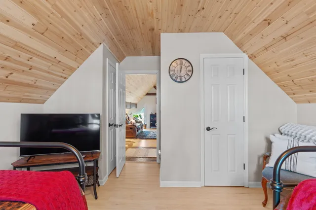 $450,000 | 757 Lakehaven Circle, Decatur, TN 37322