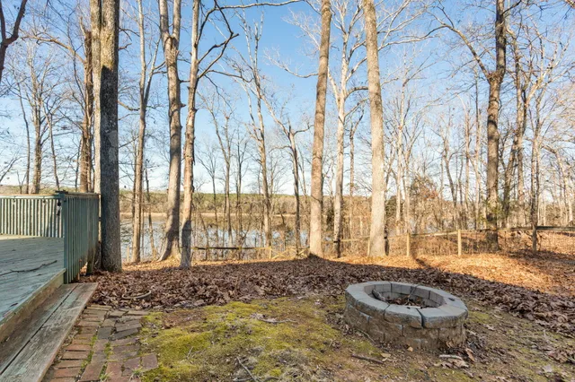 $450,000 | 757 Lakehaven Circle, Decatur, TN 37322