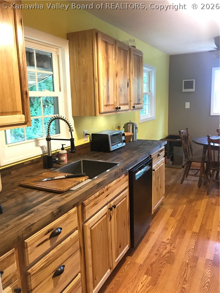 2400 Garretts Bend Road Sod, WV 25564 - Photo 9 of 16 Gallery Image 9