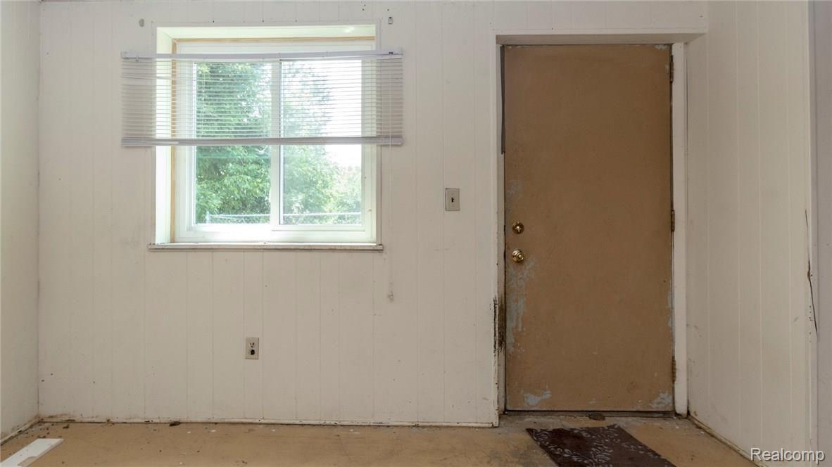 10083 Gordon Road Fenton, MI 48430 - Photo 33 of 51 32_24.jpg