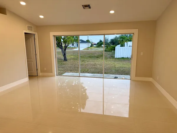 $2,500 | 2118 Northeast 22nd Place, Cape Coral, FL 33909