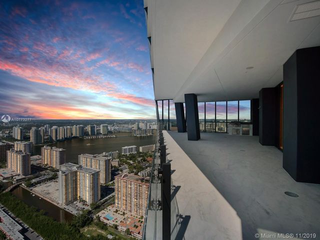 $2,900,000 | 17141 Collins Avenue, Unit 4402, Sunny Isles Beach, FL 33160