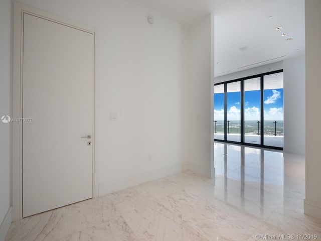 $2,900,000 | 17141 Collins Avenue, Unit 4402, Sunny Isles Beach, FL 33160