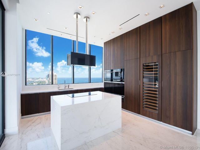 $2,900,000 | 17141 Collins Avenue, Unit 4402, Sunny Isles Beach, FL 33160