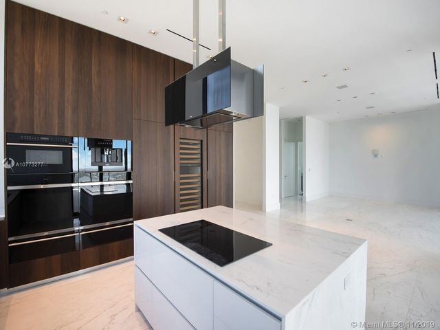 $2,900,000 | 17141 Collins Avenue, Unit 4402, Sunny Isles Beach, FL 33160