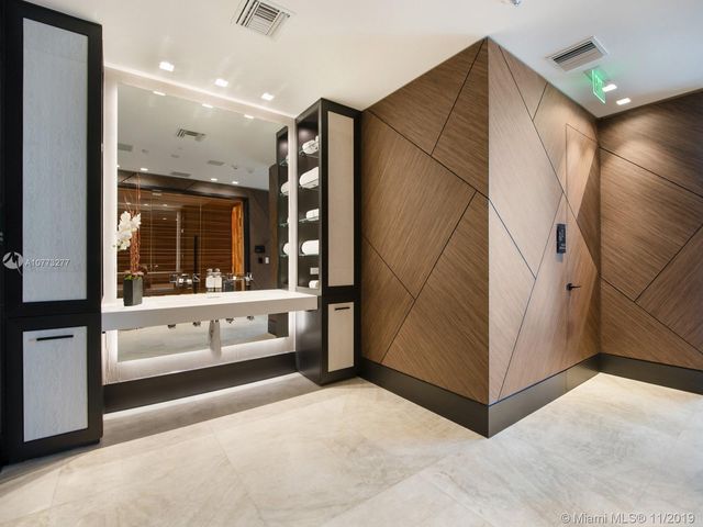 $2,900,000 | 17141 Collins Avenue, Unit 4402, Sunny Isles Beach, FL 33160