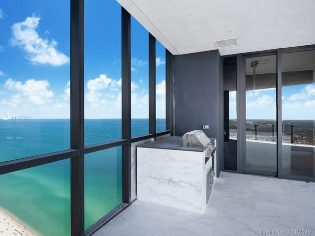 $2,900,000 | 17141 Collins Avenue, Unit 4402, Sunny Isles Beach, FL 33160