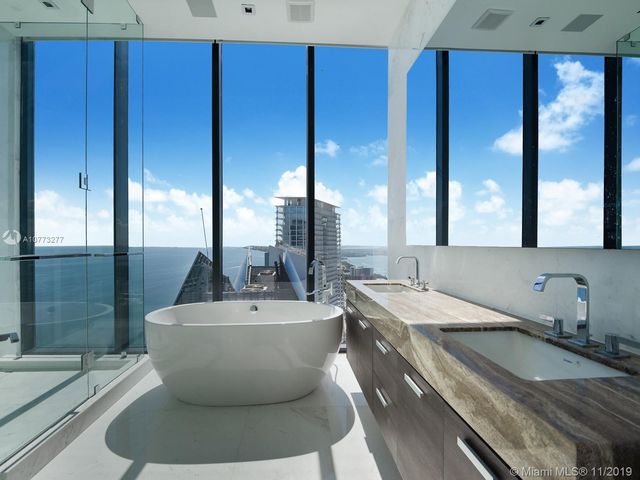 $2,900,000 | 17141 Collins Avenue, Unit 4402, Sunny Isles Beach, FL 33160