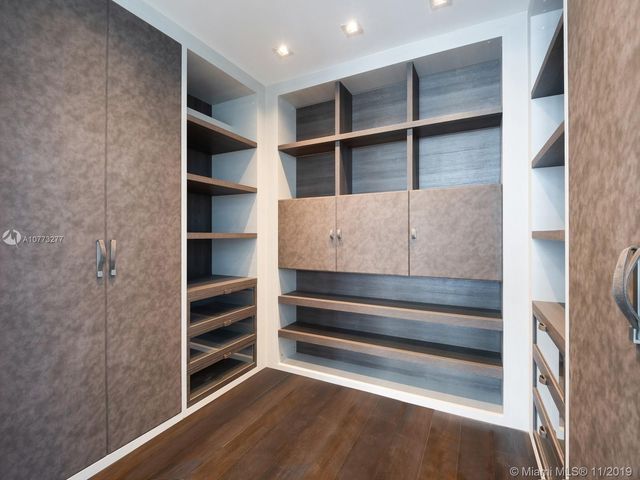 $2,900,000 | 17141 Collins Avenue, Unit 4402, Sunny Isles Beach, FL 33160