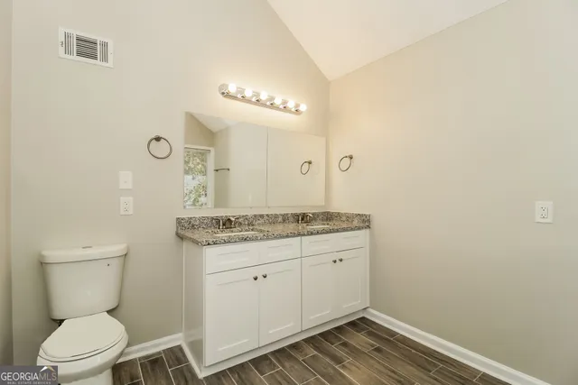 $1,945 | 2079 Winsburg Drive, Kennesaw, GA 30144