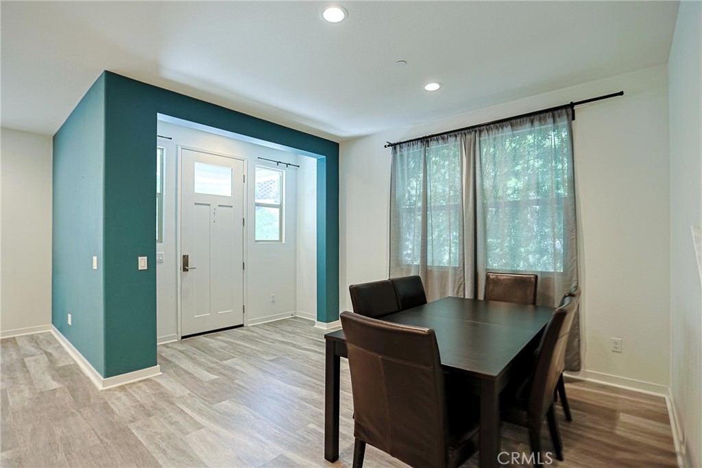 4260 Powell Way, Unit 110 Corona, CA 92883 - Photo 14 of 27 Entry and dining