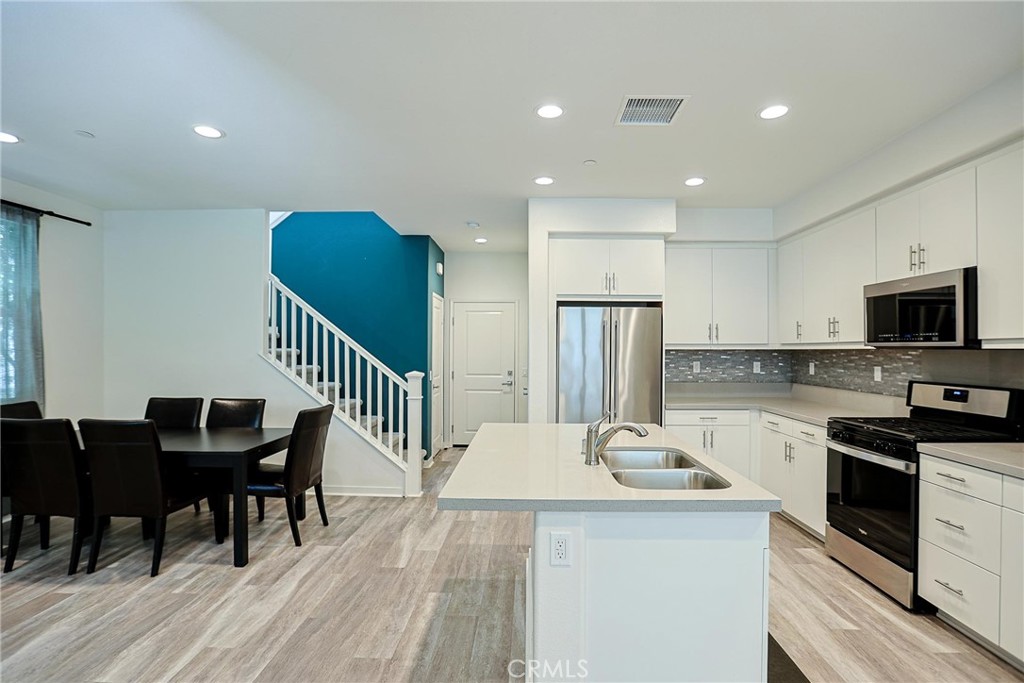 4260 Powell Way, Unit 110 Corona, CA 92883 - Photo 10 of 27 Kitchen