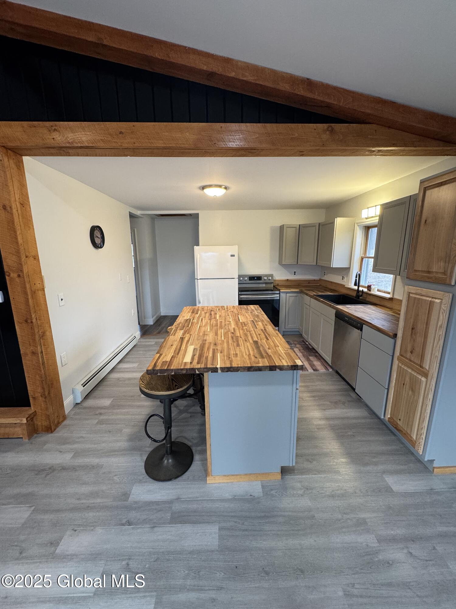 30 Quivey Hill Road Hampton, NY 12837 - Photo 13 of 29 IMG_2742