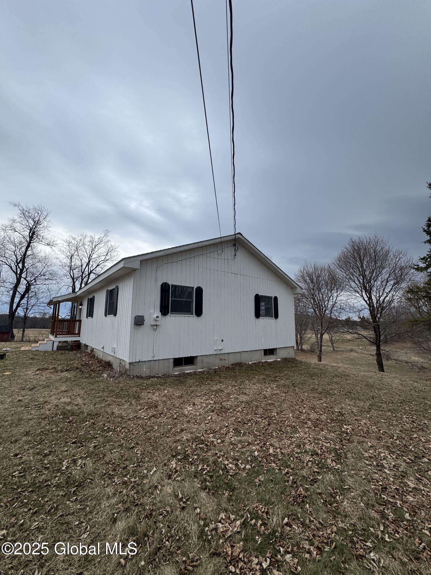 30 Quivey Hill Road Hampton, NY 12837 - Photo 2 of 29 IMG_2700