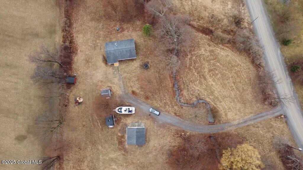 30 Quivey Hill Road Hampton, NY 12837 - Photo 27 of 29 arial 1