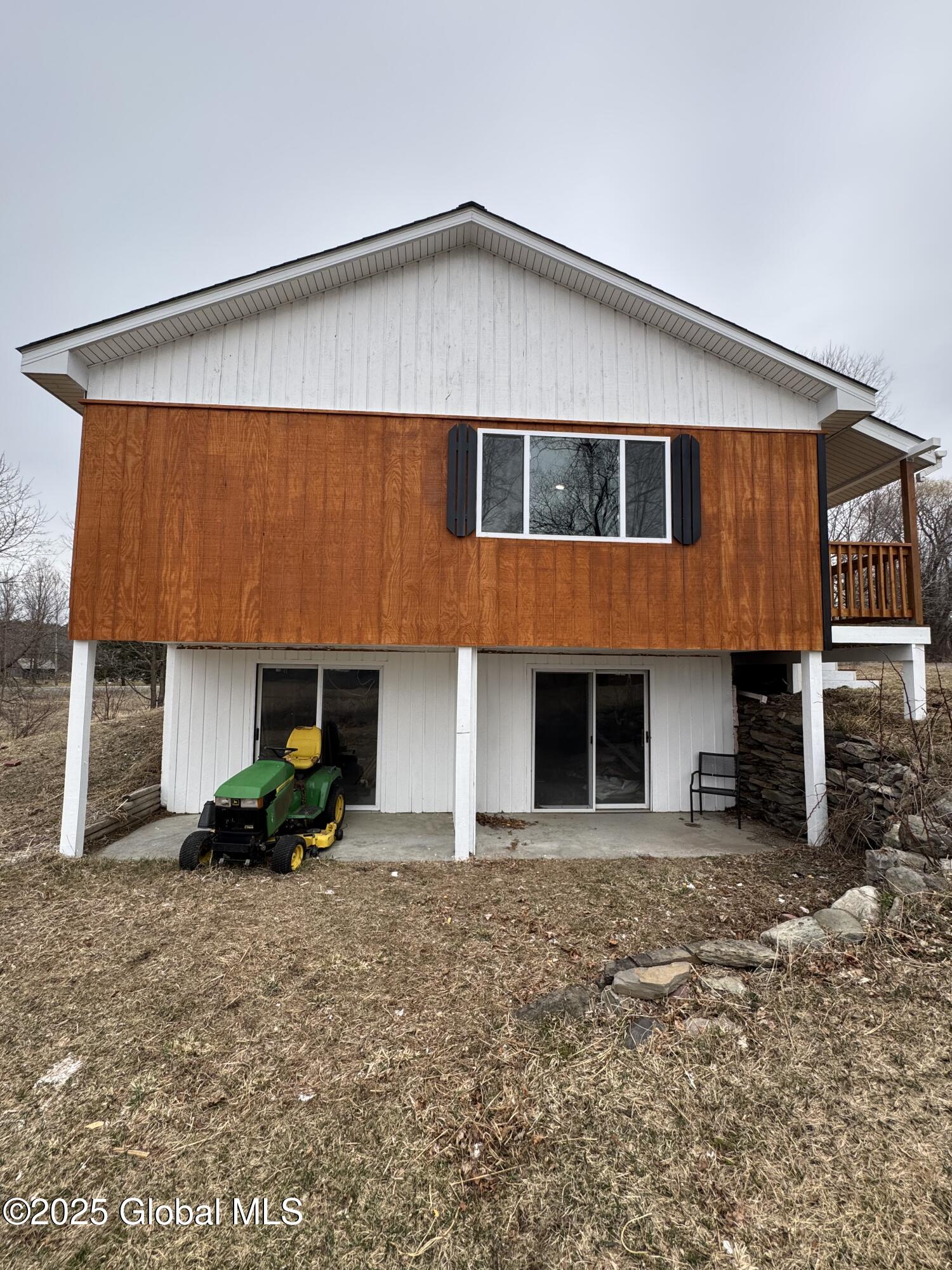 30 Quivey Hill Road Hampton, NY 12837 - Photo 4 of 29 IMG_2716