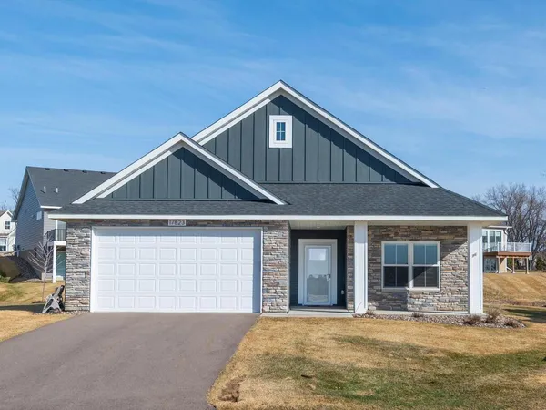 $500,000 | 17823 Hamburg Avenue, Lakeville, MN 55044