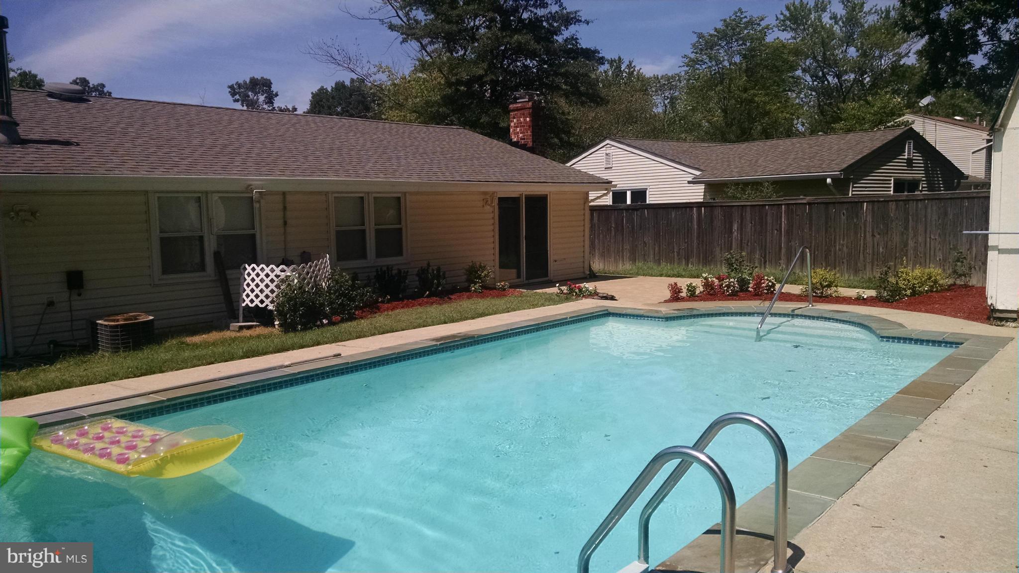 5033 Nicholas Road Waldorf, MD 20601 - Photo 14 of 17 Pool