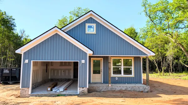 $212,760 | 4320 Camden Highway, Dalzell, SC 29040