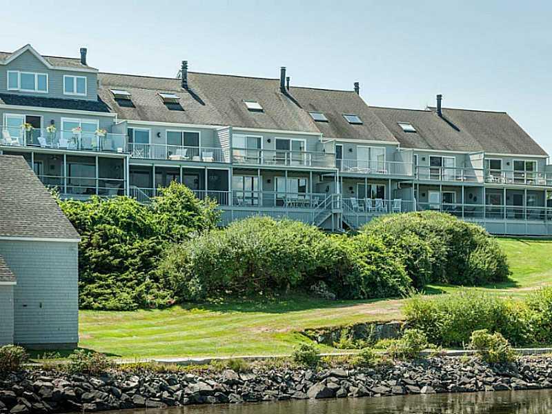 11 Stage Neck Road, Unit 5 York, ME 03909 - Photo 3 of 18 Exterior. Located in the first...