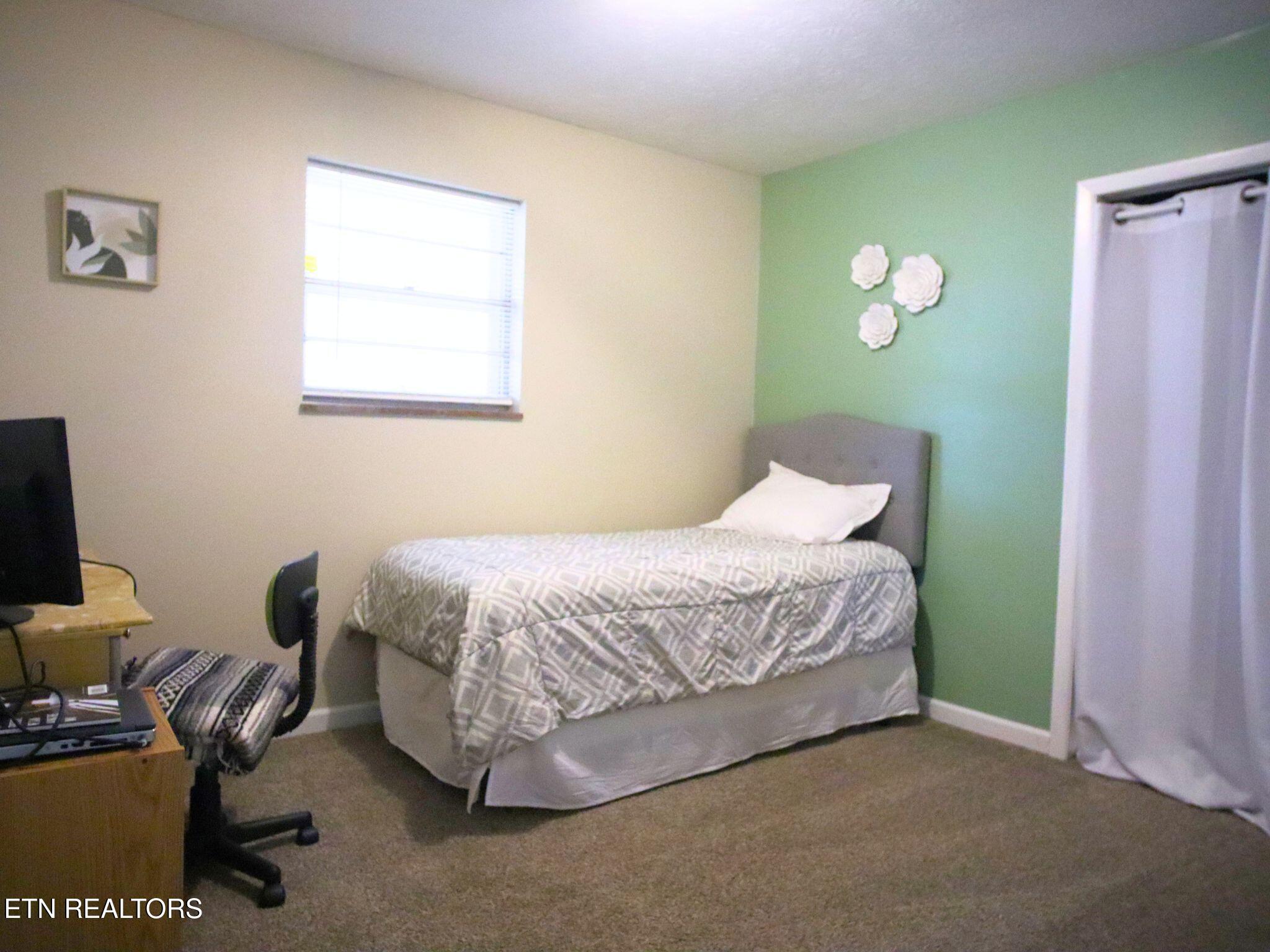 6109 Ricky Allen Road Corryton, TN 37721 - Photo 12 of 28 17