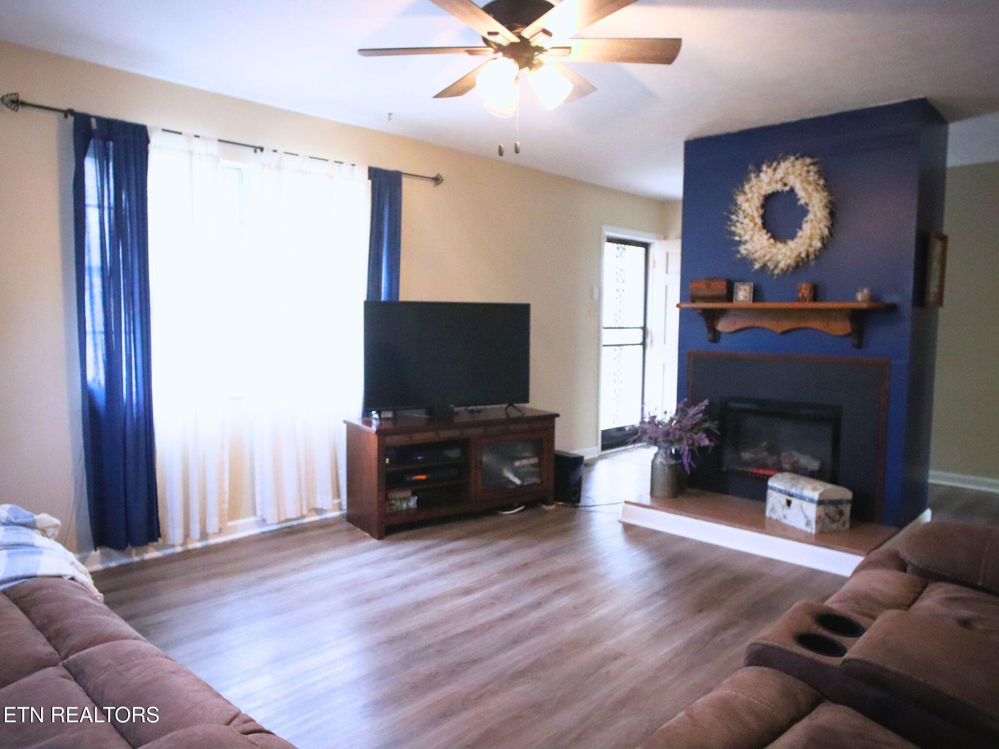 6109 Ricky Allen Road Corryton, TN 37721 - Photo 4 of 28 5