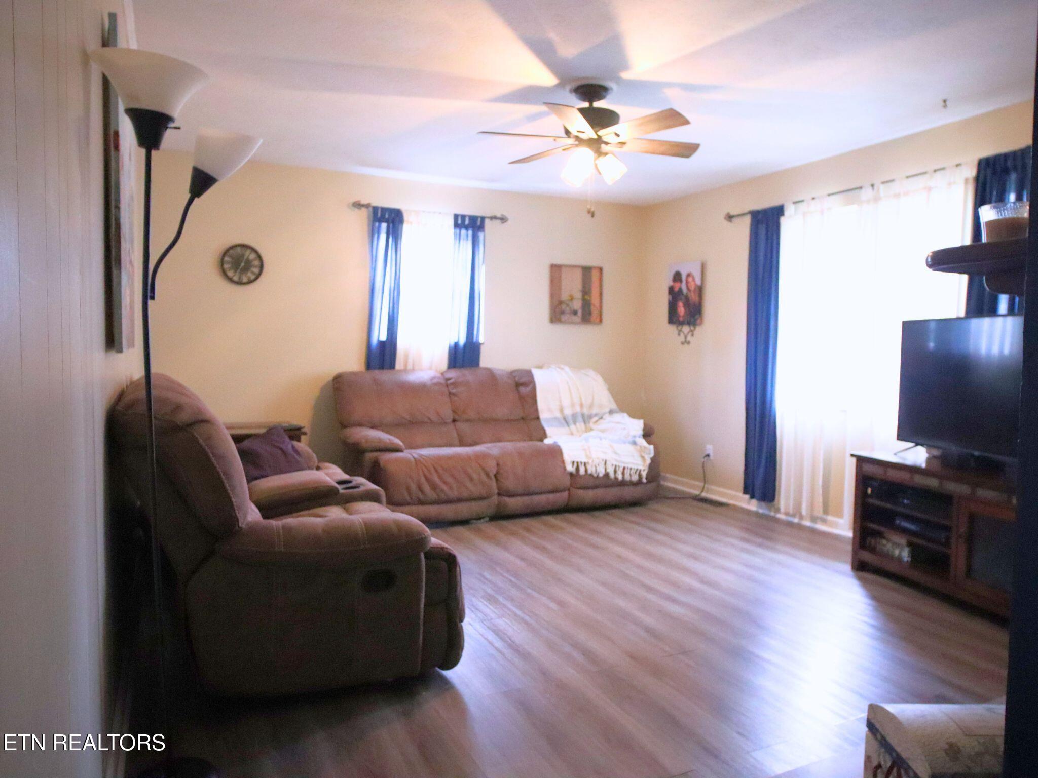 6109 Ricky Allen Road Corryton, TN 37721 - Photo 5 of 28 6