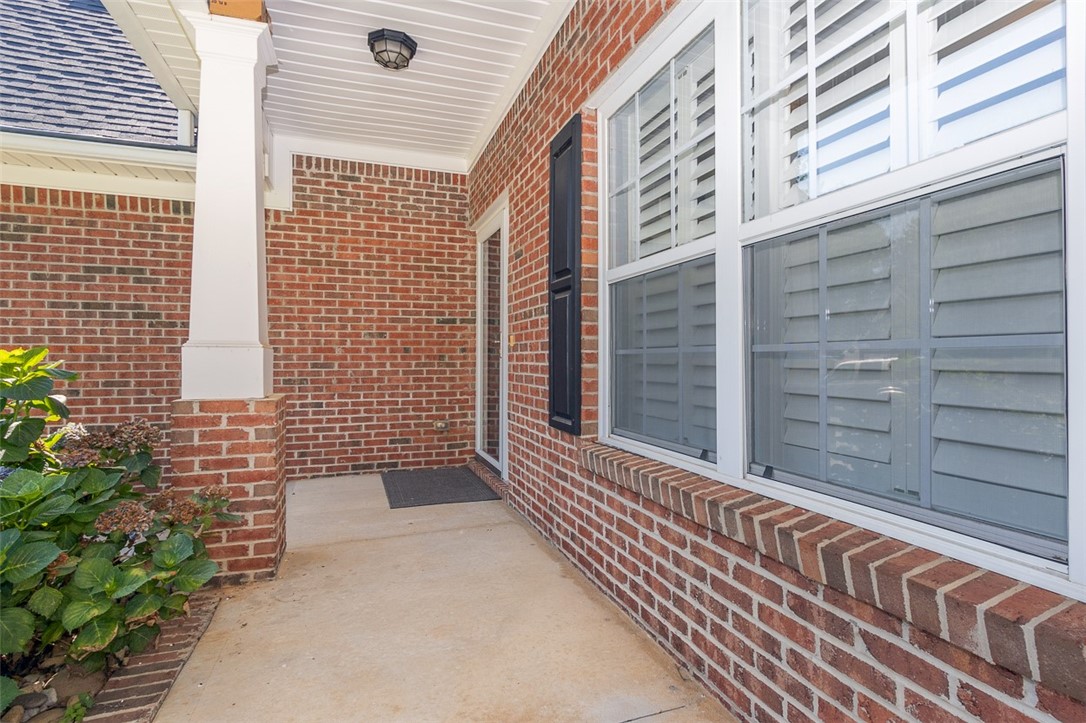 114 Abigail Lane Anderson, SC 29621 - Photo 6 of 33 Gallery Image 6