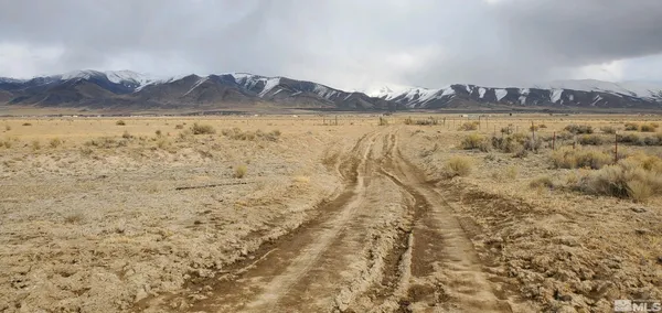 $11,000 | 915004 Logan, Winnemucca, NV 89445