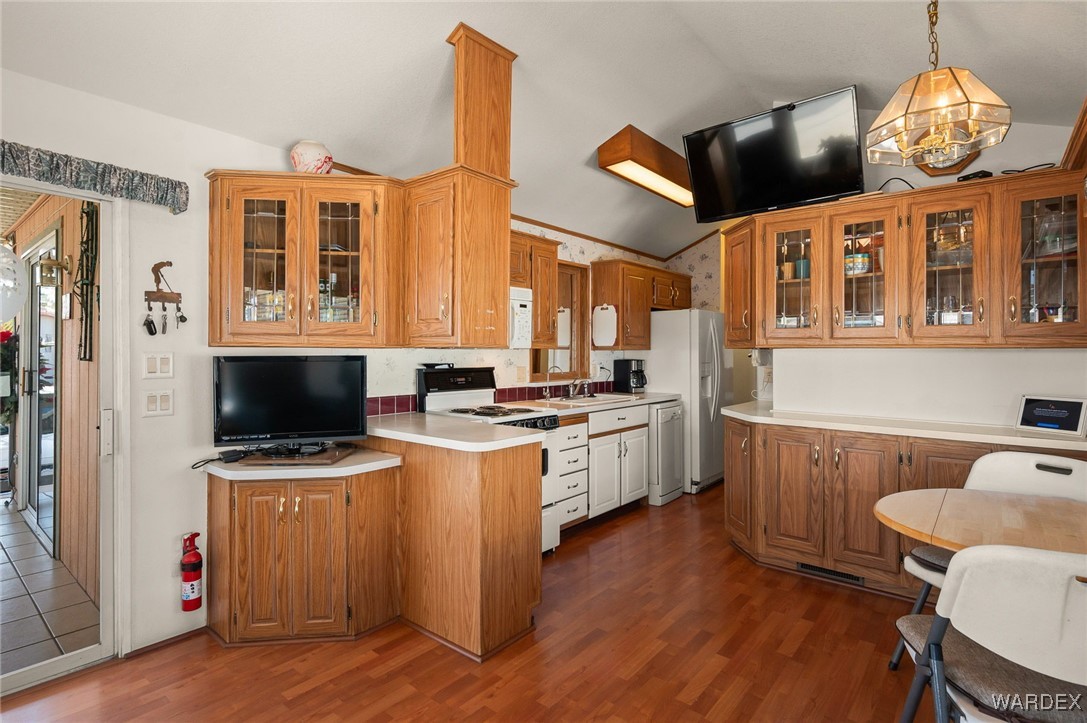 2000 Ramar Road, Unit 34 Bullhead City, AZ 86442 - Photo 13 of 79 Kitchen