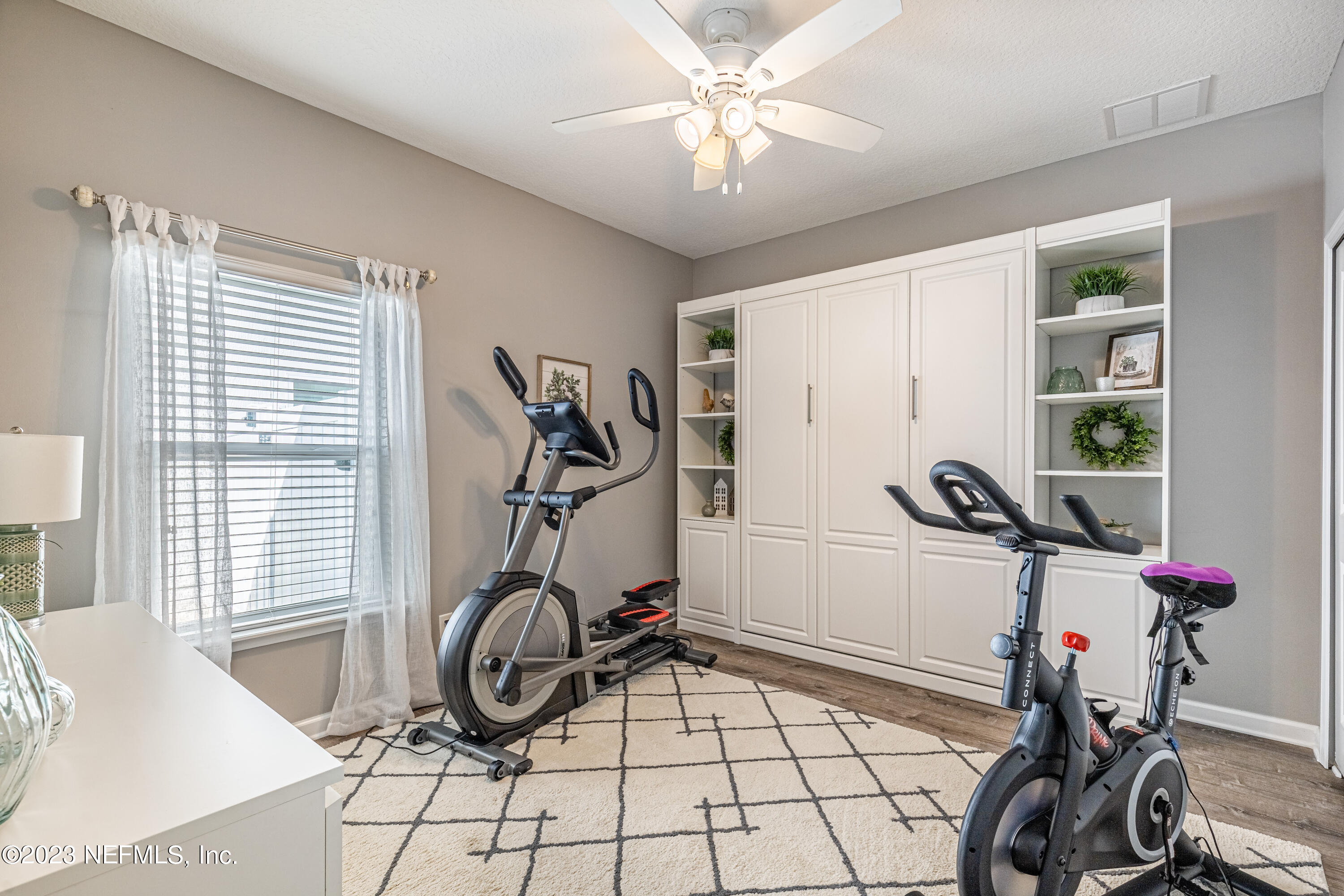871 Bent Creek Drive St. Johns, FL 32259 - Photo 38 of 71 a view of a room with gym equipment