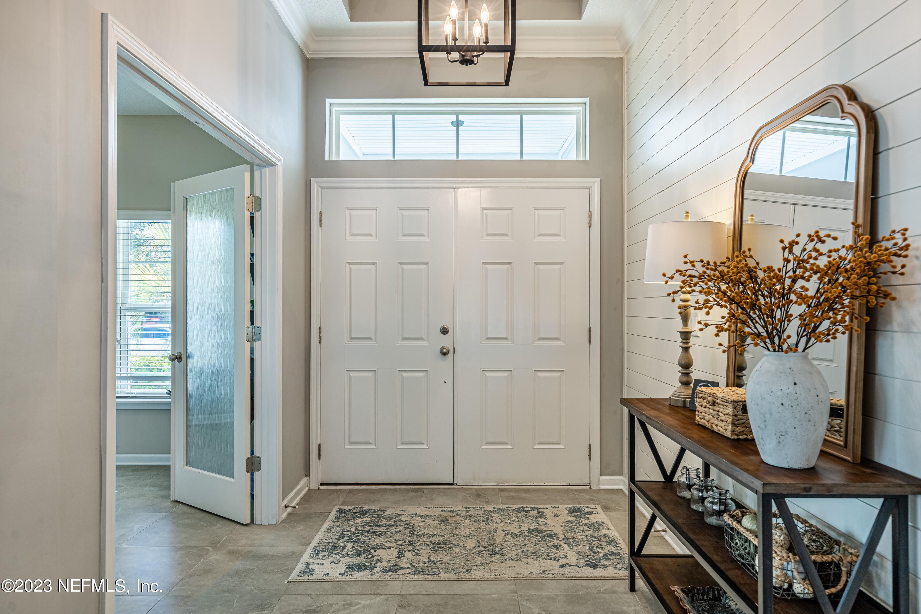 871 Bent Creek Drive St. Johns, FL 32259 - Photo 4 of 71 a view of entryway with wooden floor