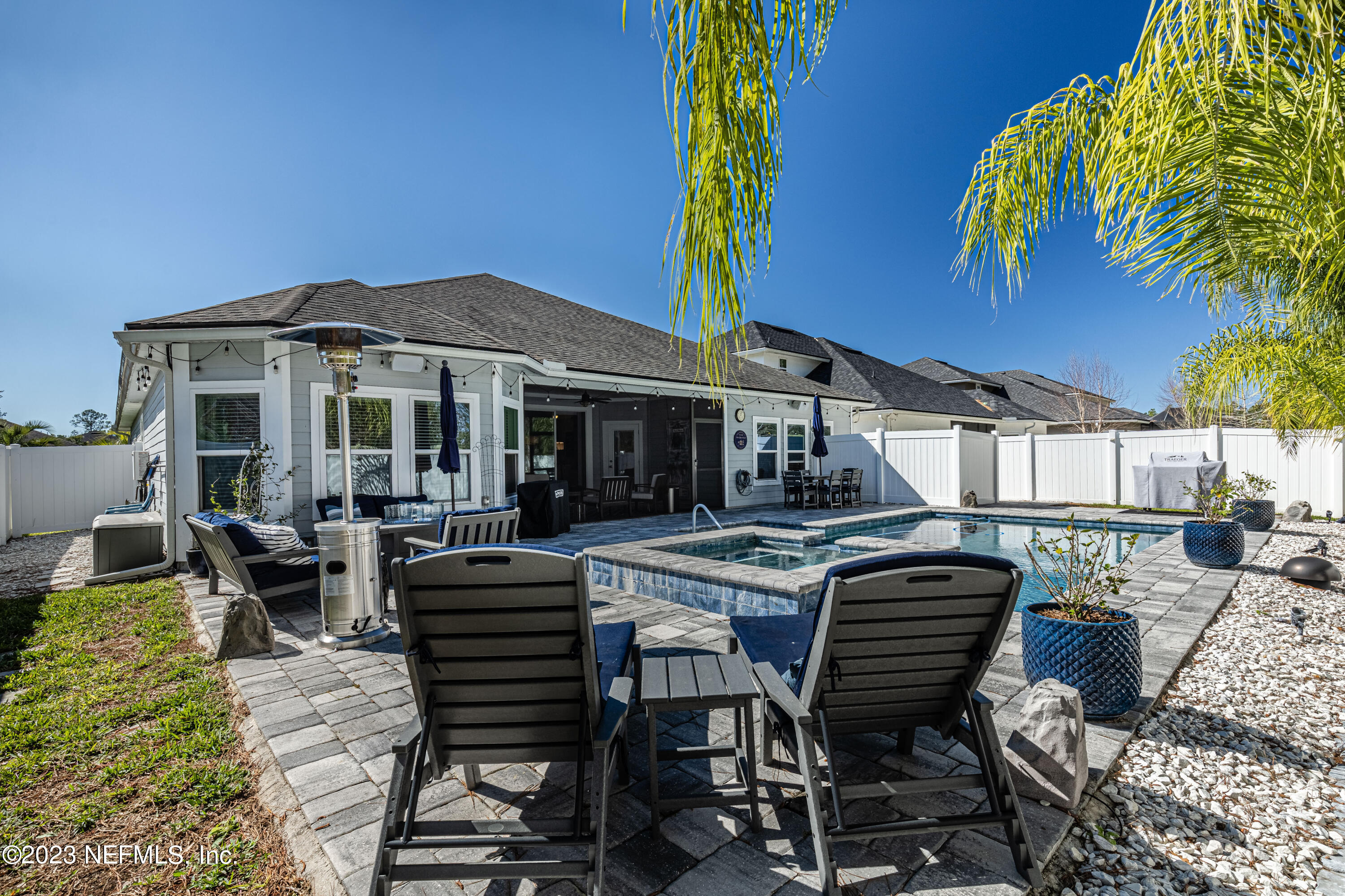 871 Bent Creek Drive St. Johns, FL 32259 - Photo 52 of 71 a view of a house with backyard and sitting area