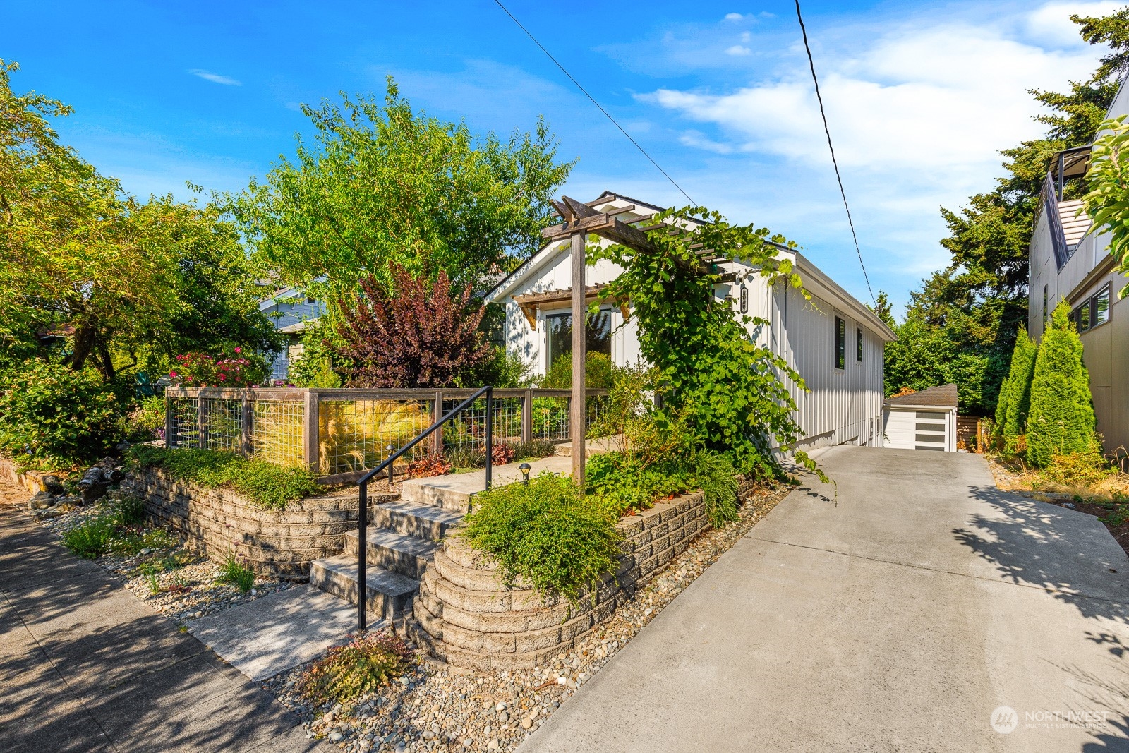 8030 Meridian Avenue North Seattle, WA 98103 - Photo 40 of 40 Gallery Image 40