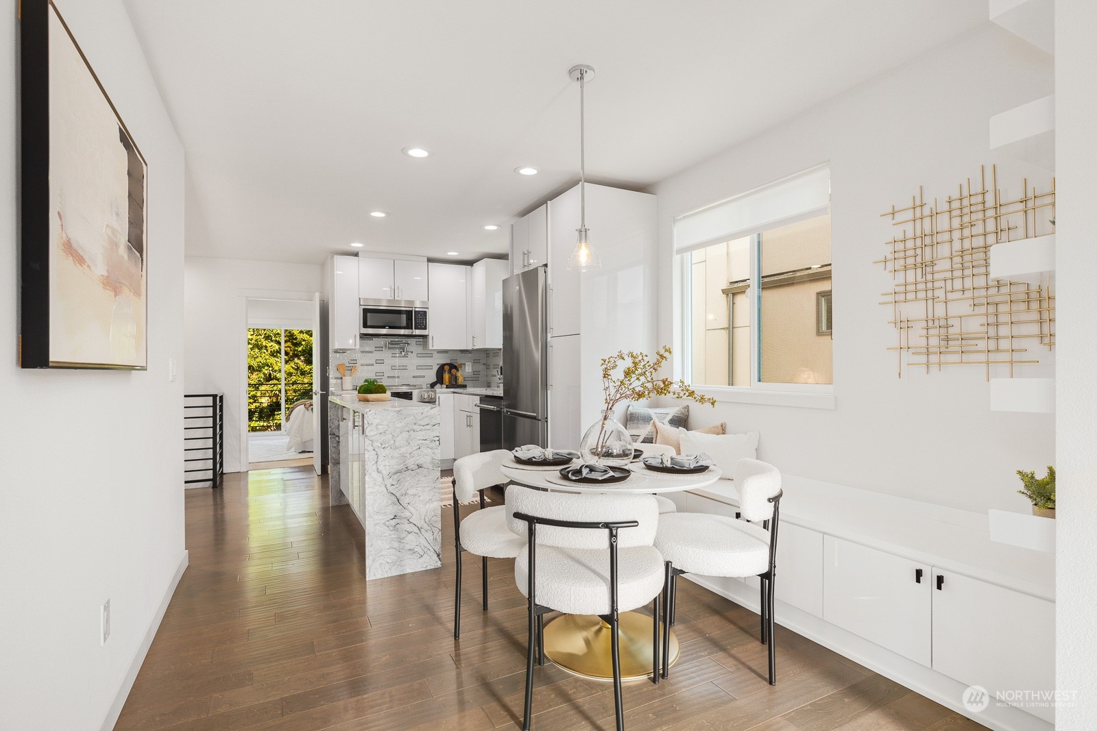 8030 Meridian Avenue North Seattle, WA 98103 - Photo 10 of 40 Gallery Image 10