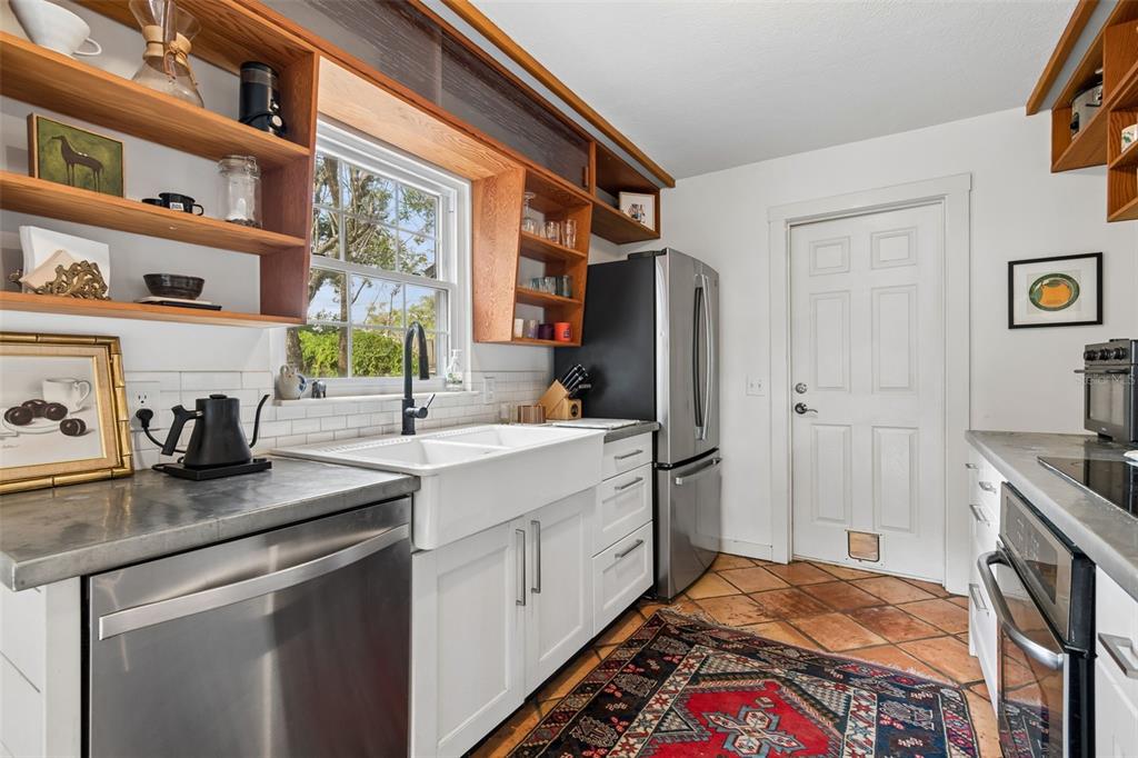 118 Horst Road Brandon, FL 33510 - Photo 26 of 68