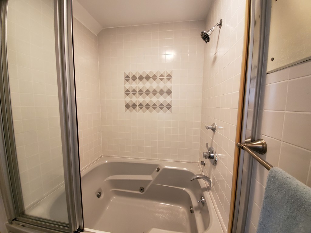 5 Independence Way, Unit 5D Marblehead, MA 01945 - Photo 29 of 33 Gallery Image 29